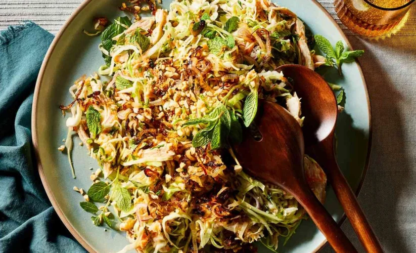Vietnamese Chicken Salad (Gỏi Gà Bắp Cải) – Step-by-Step Recipe